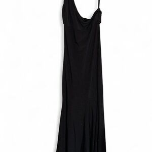Chic Black Maxi Dress
